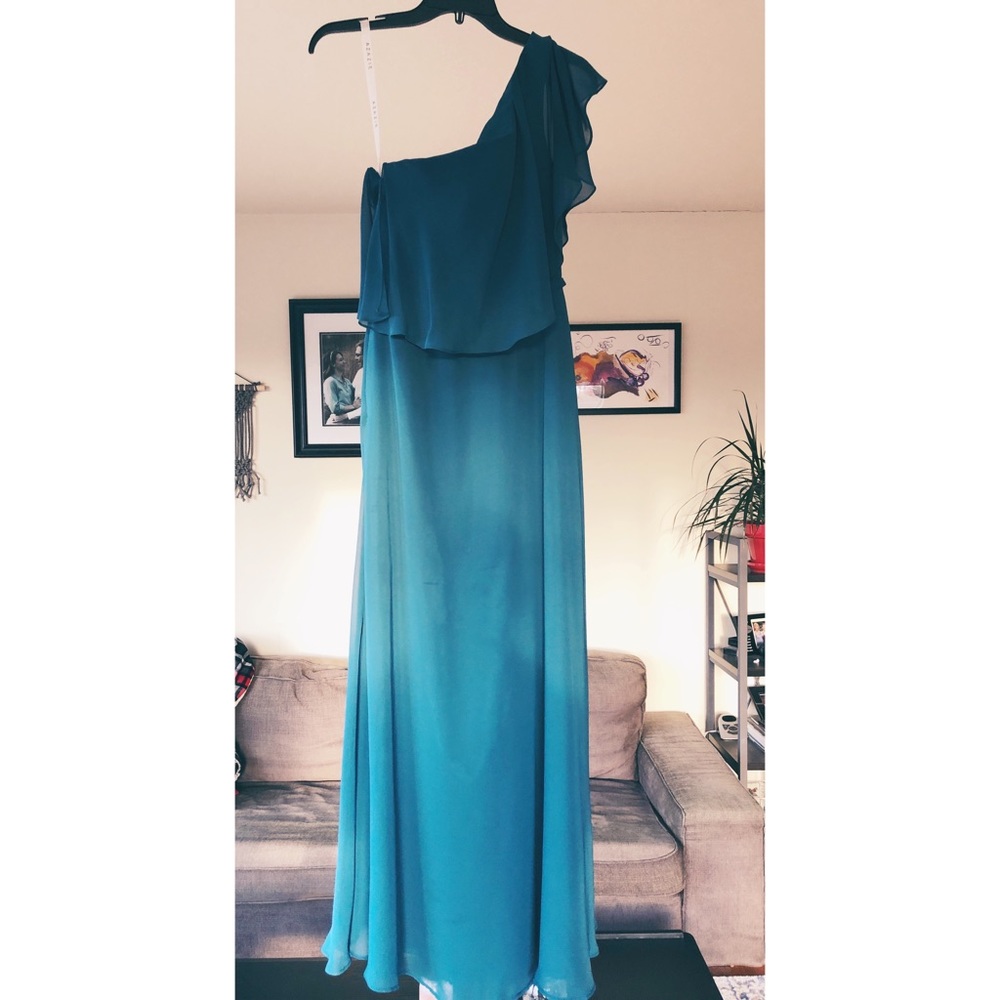 Azazie Lizzy Bridesmaid Dress (size A4)